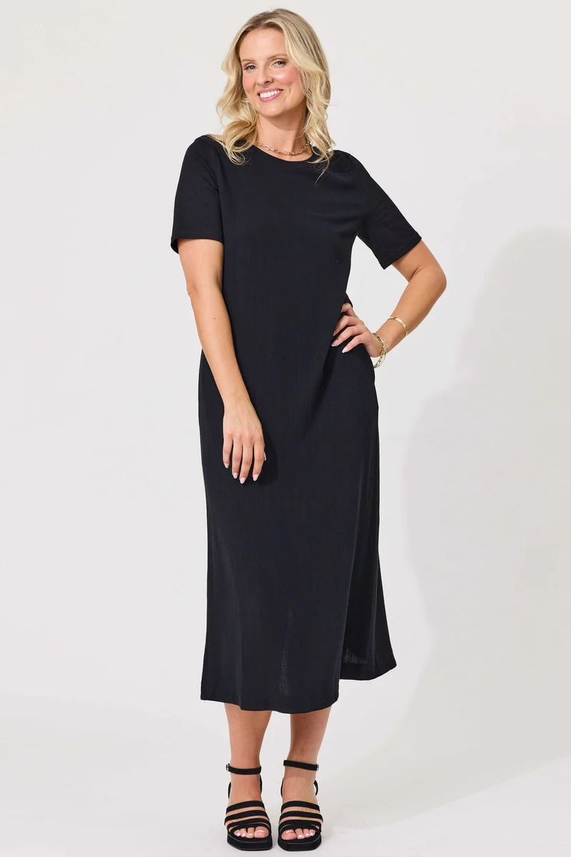 Molly Dress black