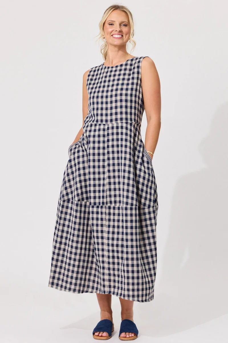Antonia dress navy gingham
