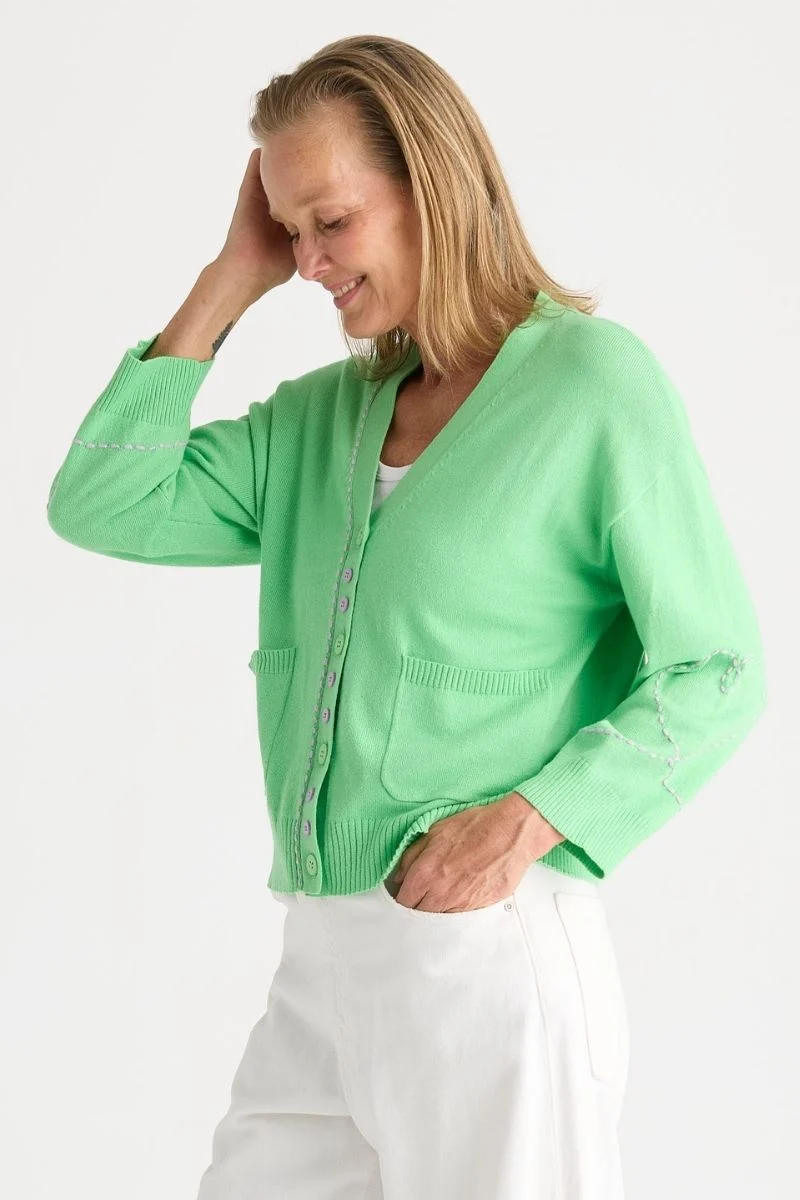 Sweetheart cardi apple