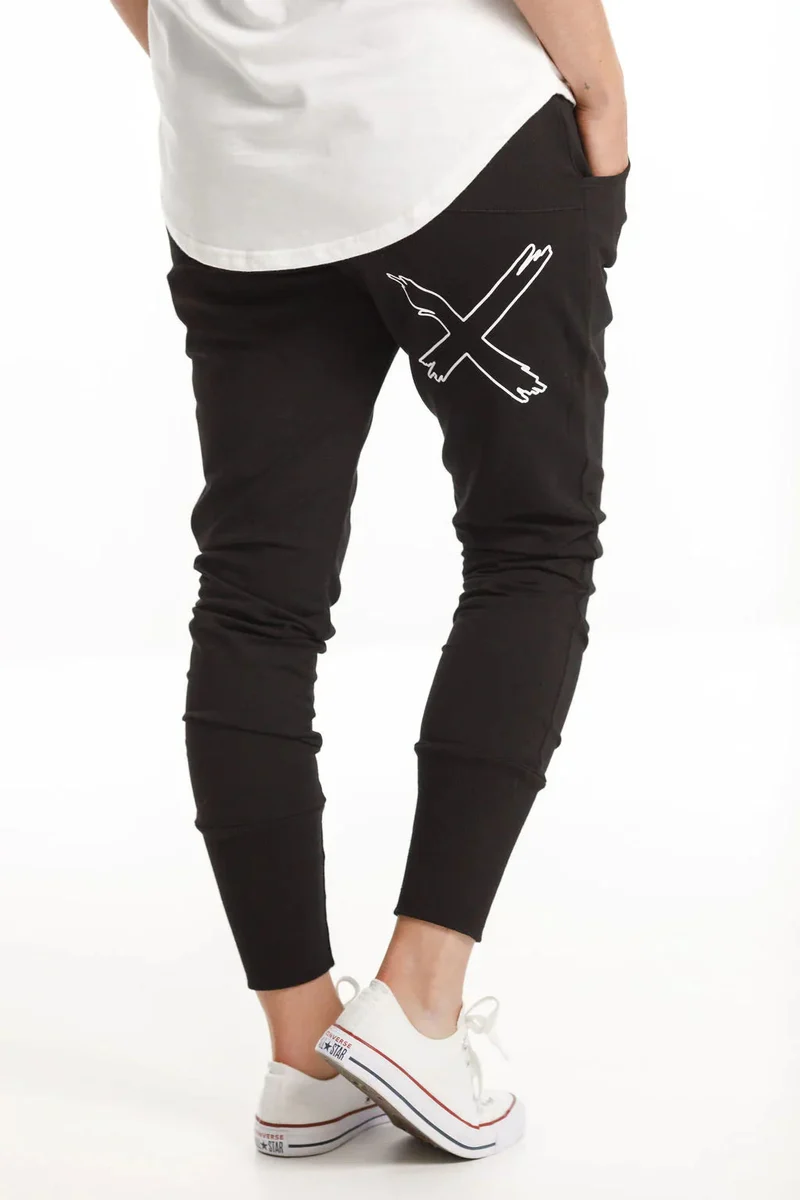 Apartment pant winter weight black white x outline