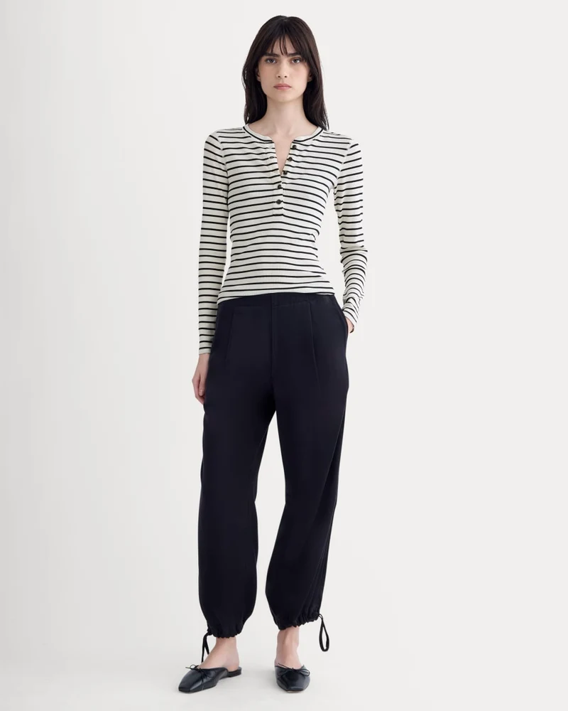 The Chino Jogger in Buttersoft | Black