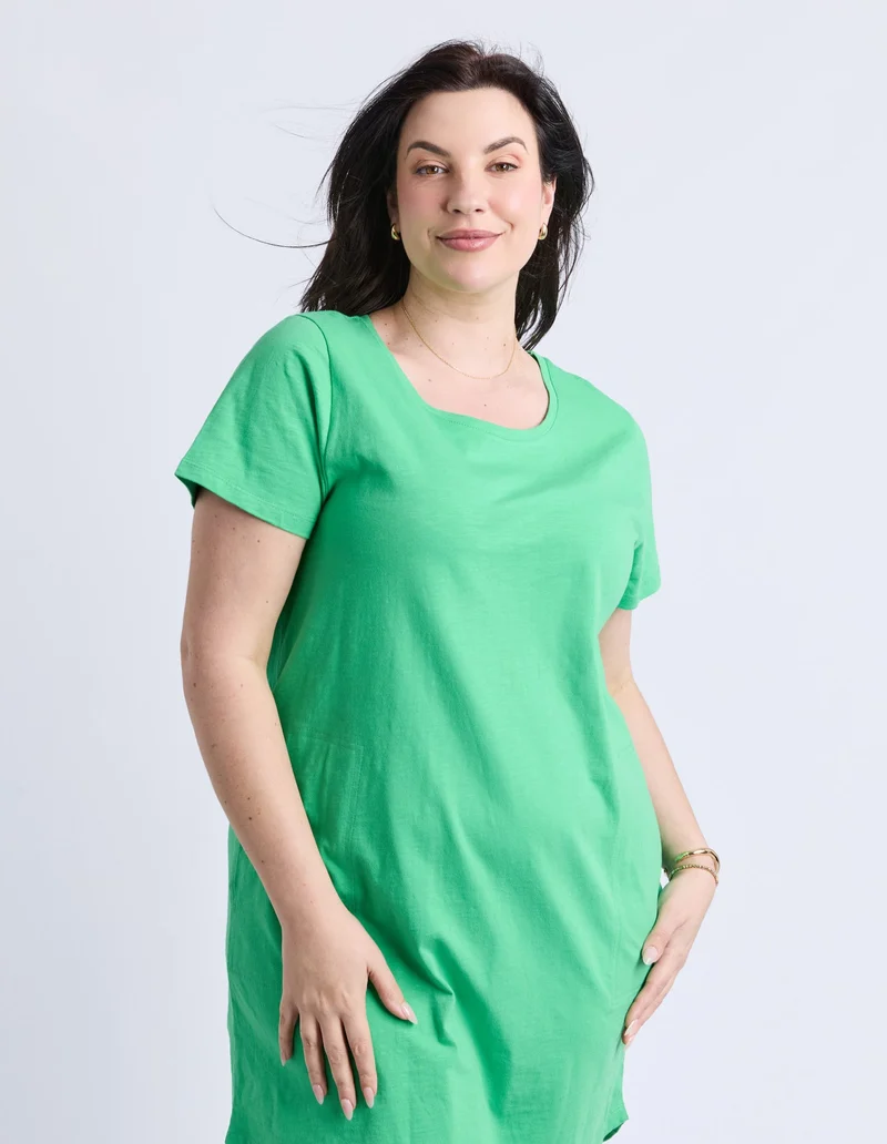 Aiden S/S Dress spring green (Last one size 8)