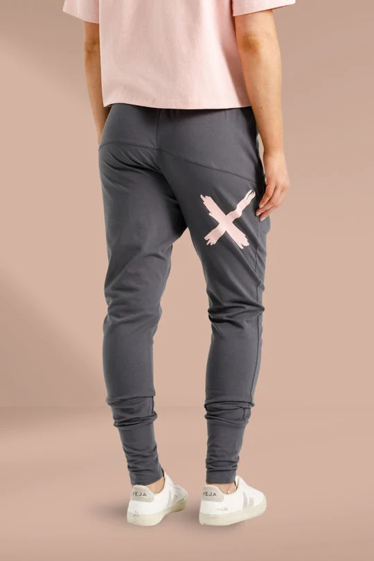Apartment pants graphite blossom (Last one size 6)