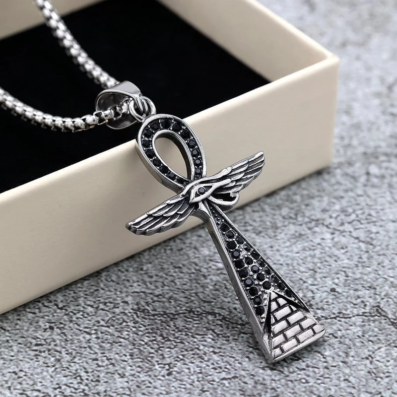 Herrhalsband med punk- och diamantögon och vingkors