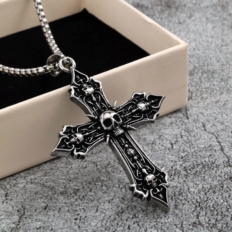 Herrhalsband med antik punk-motiv och dödskallekors