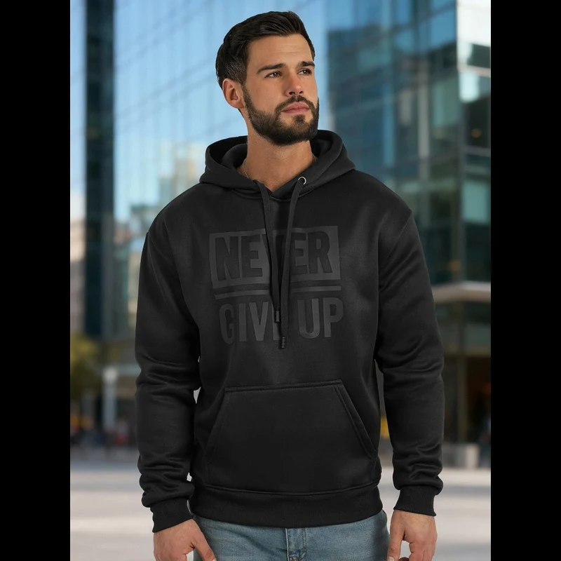 Svart hoodie herr - Never Give Up - Regular fit