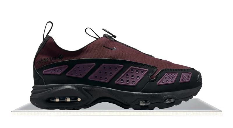 Air Max Sunder Gore-Tex Burgundy Crush Black
