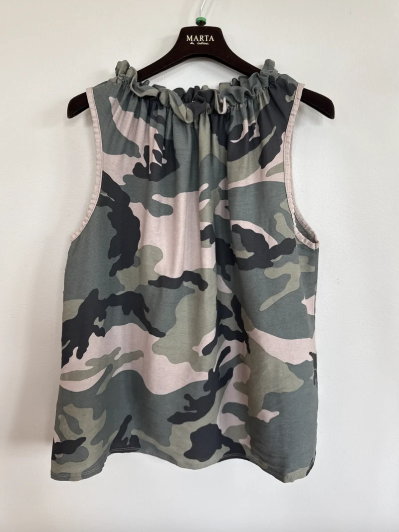 Topp Lucina - Military