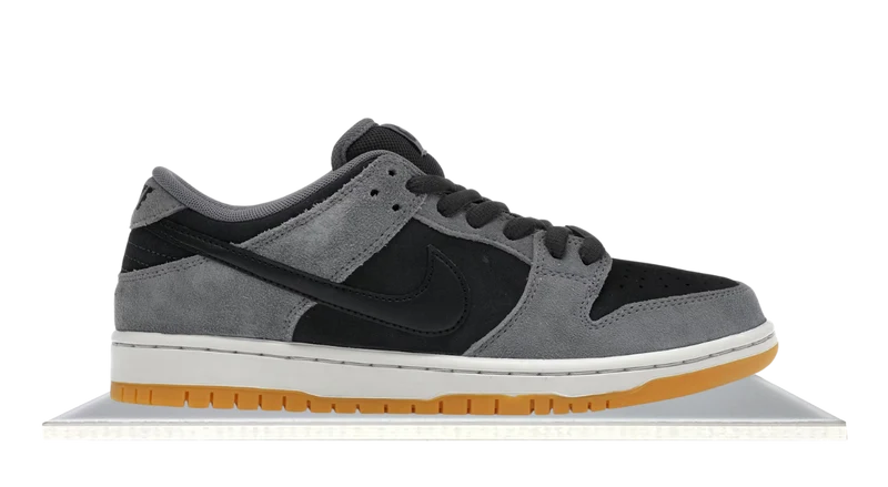 SB Dunk Low Dark Smoke Grey