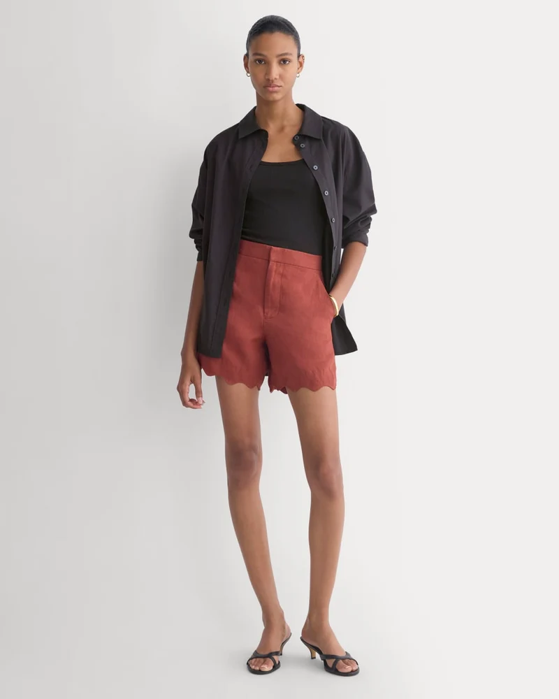 Scalloped Edge Short in Linen | Henna Red