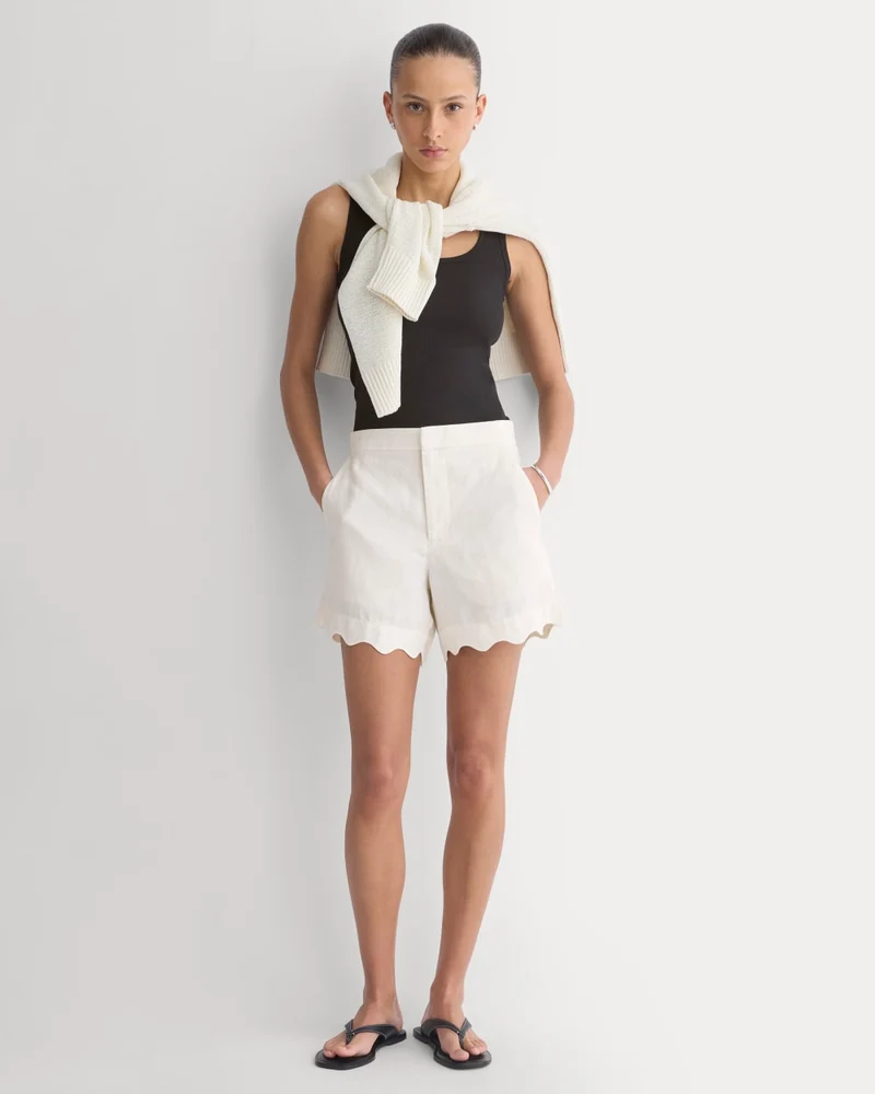 Scalloped Edge Short in Linen | Bone