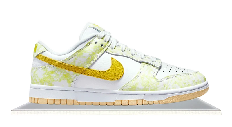 Dunk Low Strike Yellow