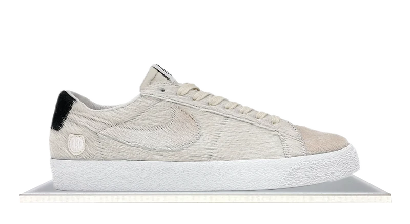 SB Blazer Low Medicom Toy