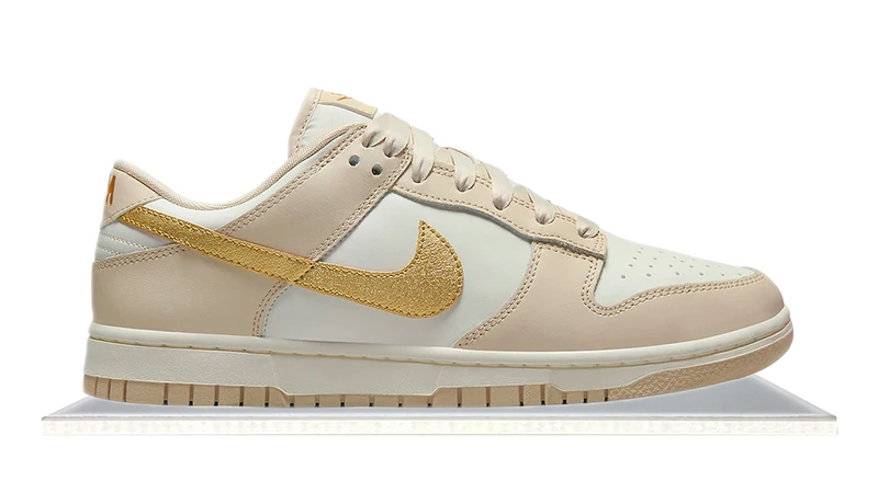 Dunk Low Phantom Metallic Gold