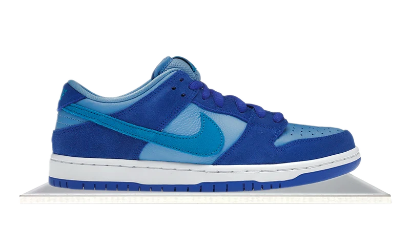 SB Dunk Low Blue Raspberry