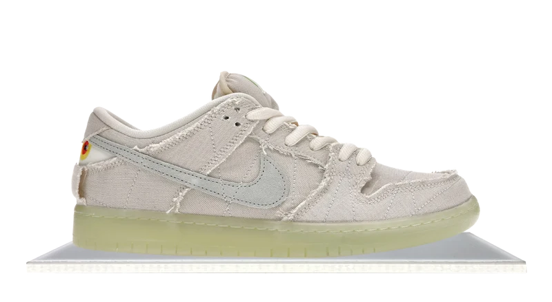 SB Dunk Low Mummy