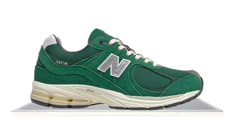New Balance 2002R Nightwatch Green