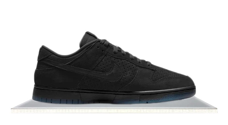 Dunk Low x Undefeated 5 On It Black