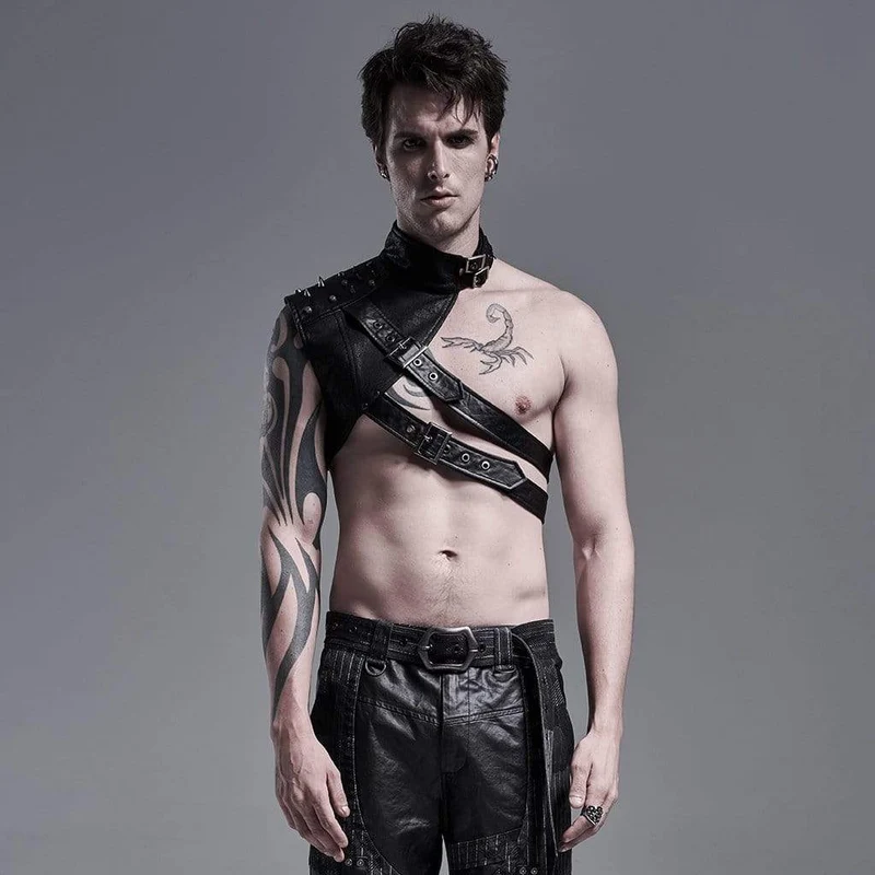 Gothic Slash Shoulder Selar för män med nitar och kedjor