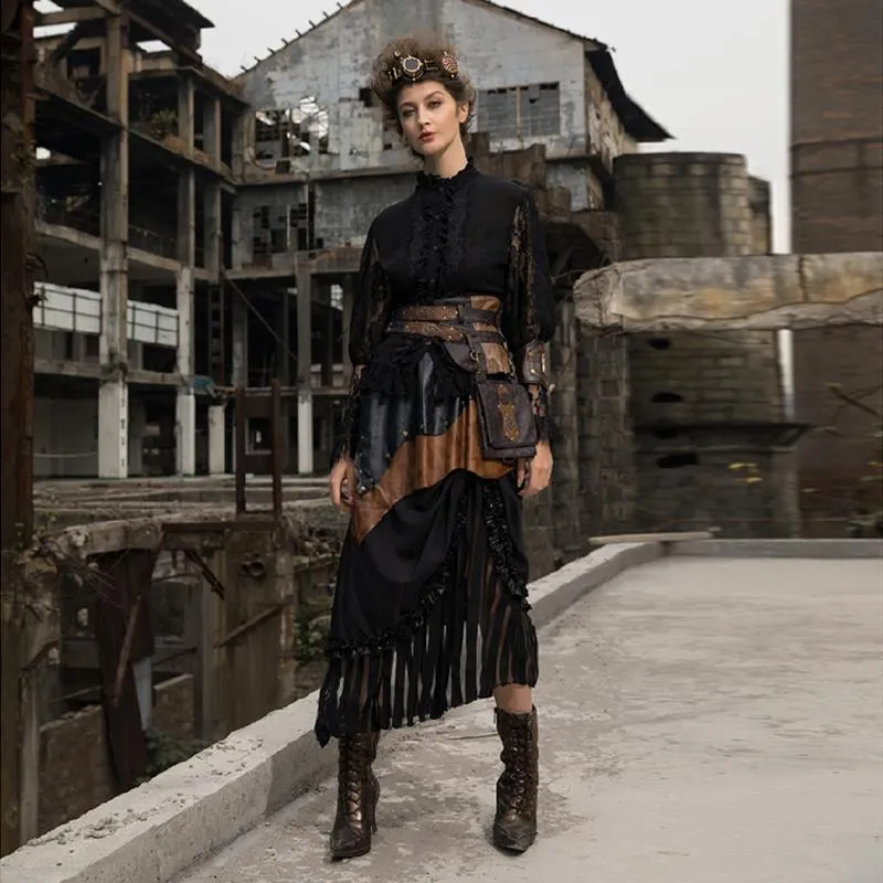 Damkjol i steampunk i konstläder och nät