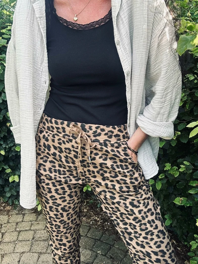 Byxor Leopard med stretch