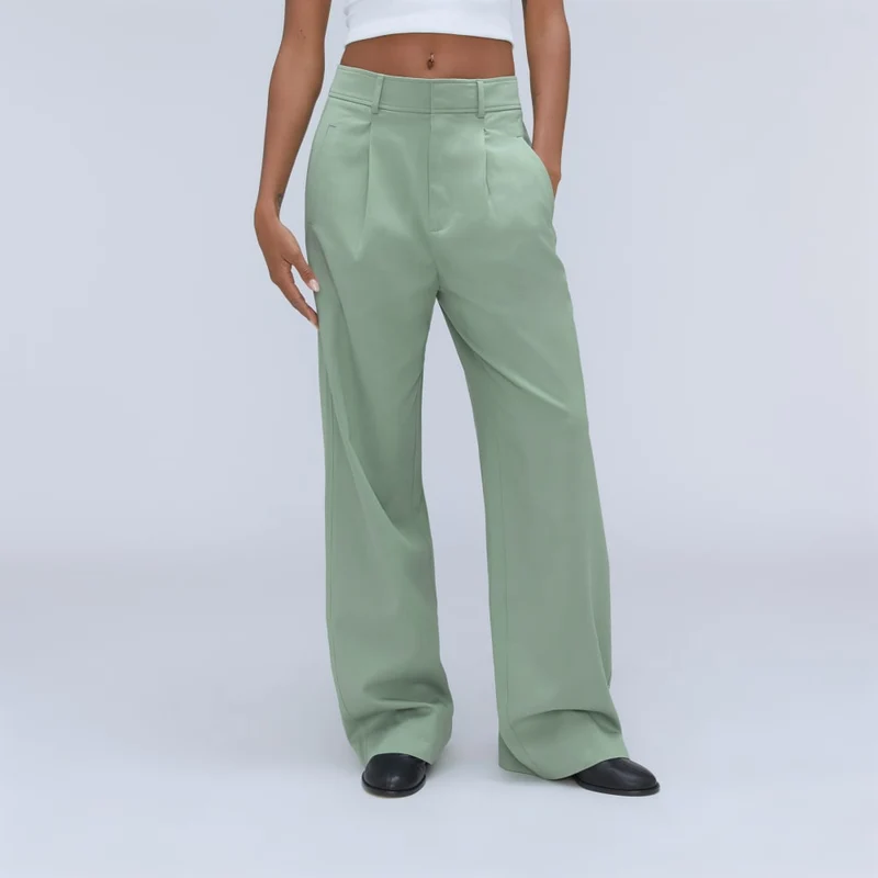 The Draper Pleated Pant in Buttersmooth | Lily Pad | 30" Inseam
