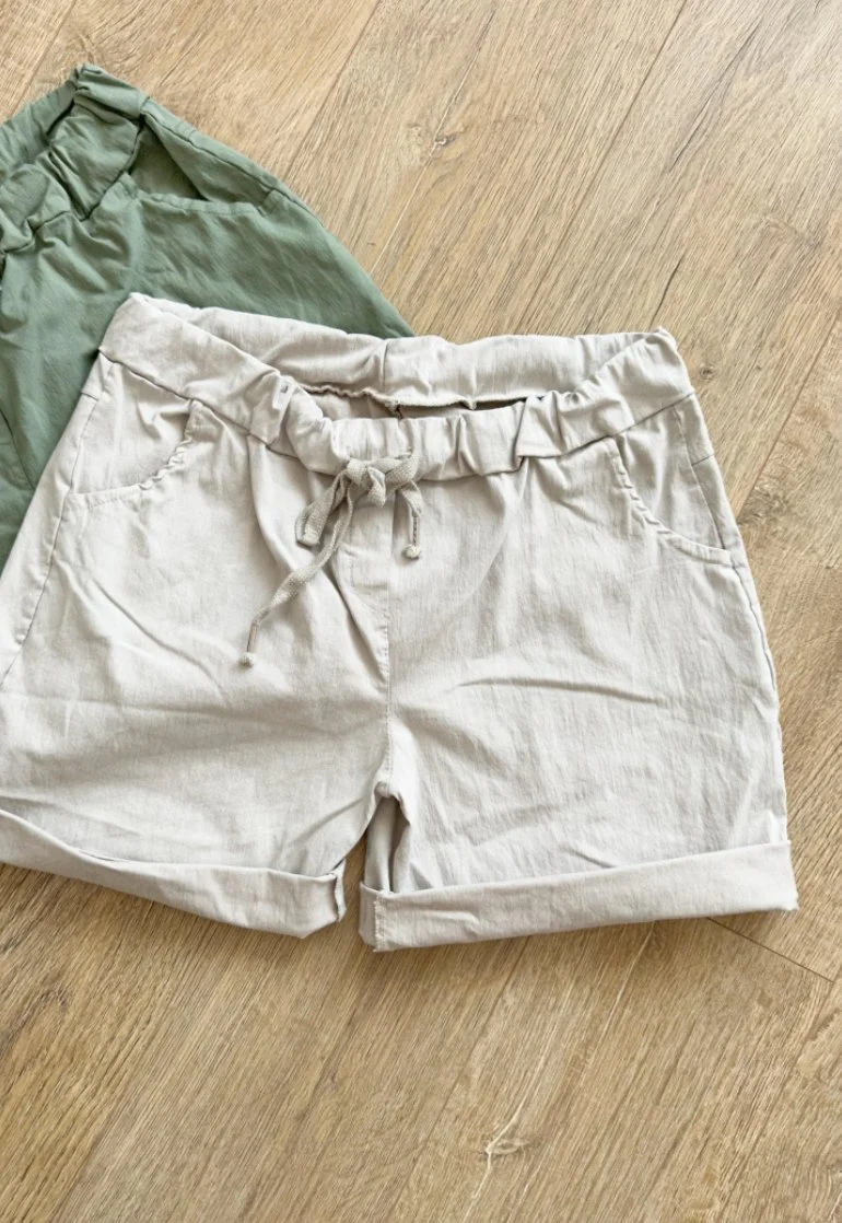 Shorts med stretch – Beige