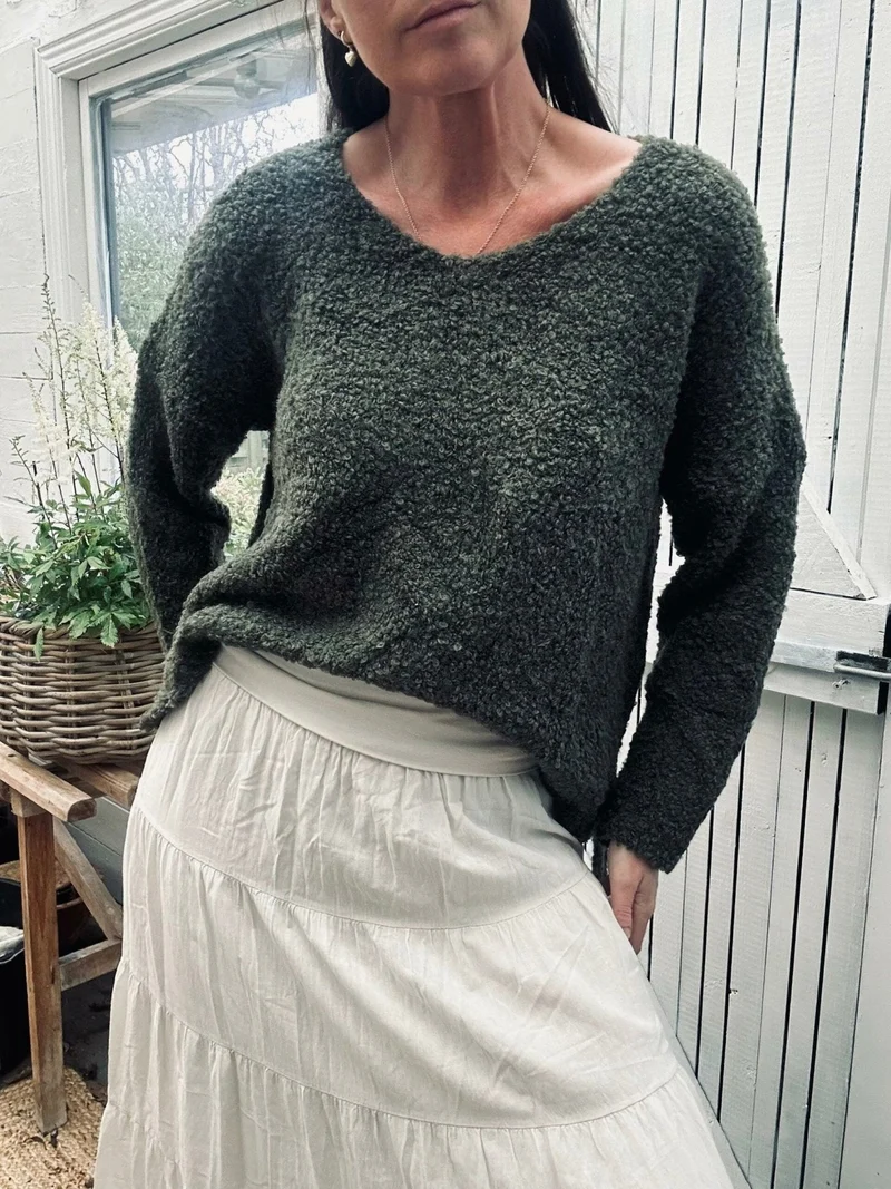 Blus Naomi Oliv