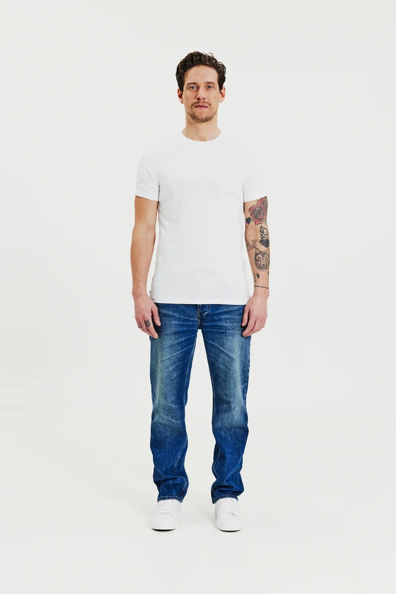 Crew-Neck Slim White