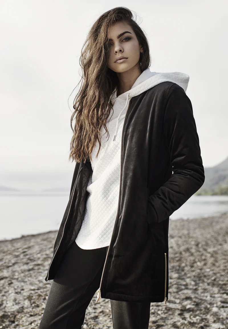 UC Long Velvet Jacket