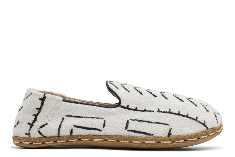 SAMPLE SALE: Women's Barefoot Grounding Mudcloth Slip-on Shoes / White FINAL SALE