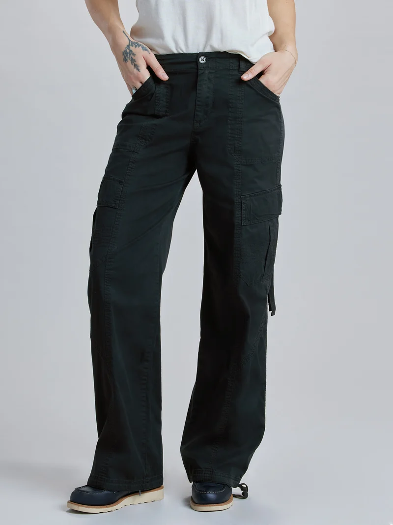 Judie Solid Cargo Pant