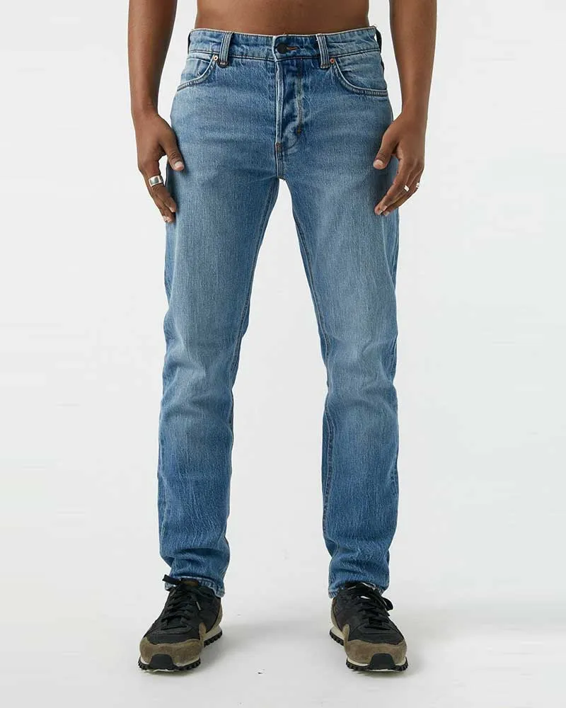 Ray Straight Jeans