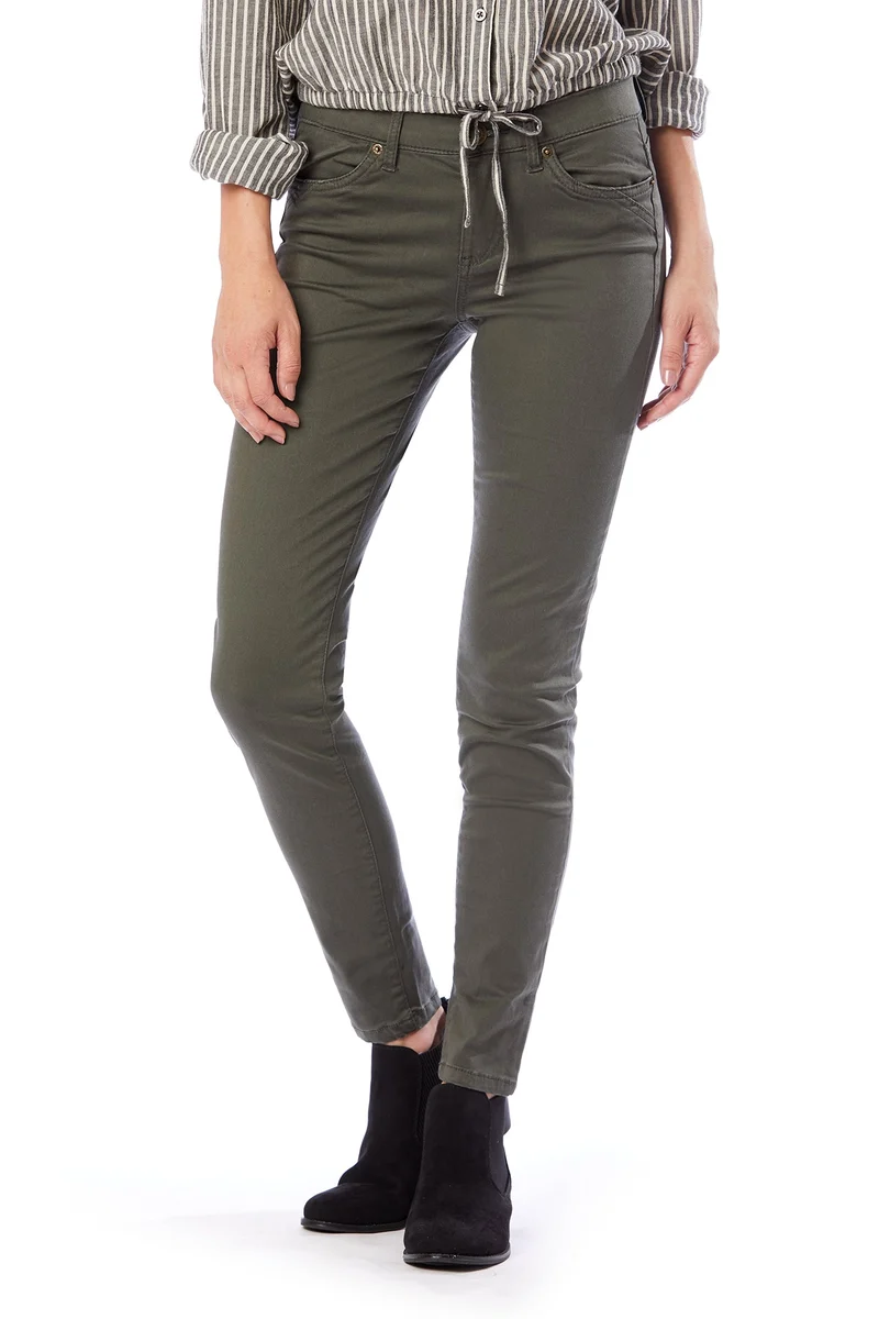 Karma Skinny Pant (Reg and Plus Size)