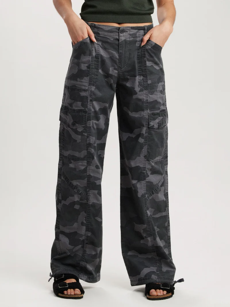 Jay Wide Leg Cargo Pant