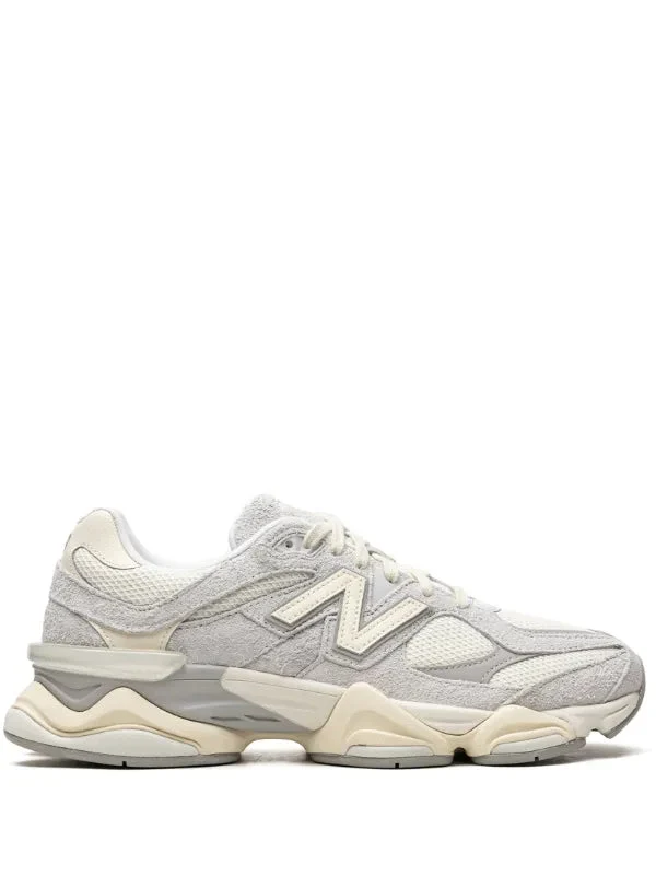 New Balance 9060 Gold