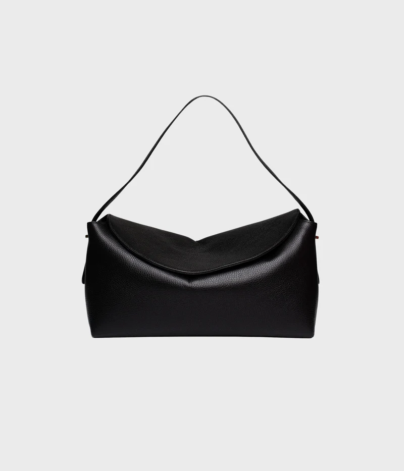 (Black)