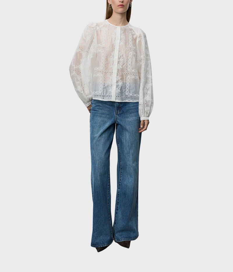 Corasw Detailed Embroidery Shirt (0101 Off white)