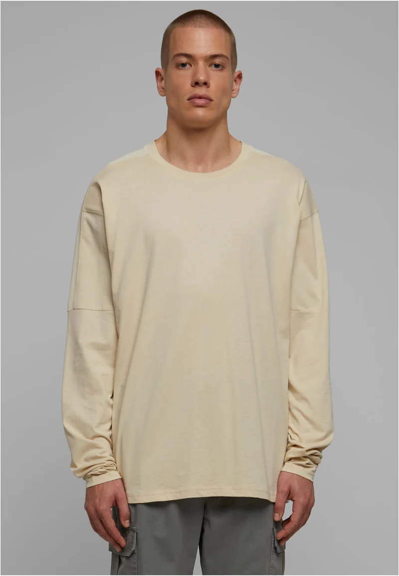 UC Raglan Back Longsleeve