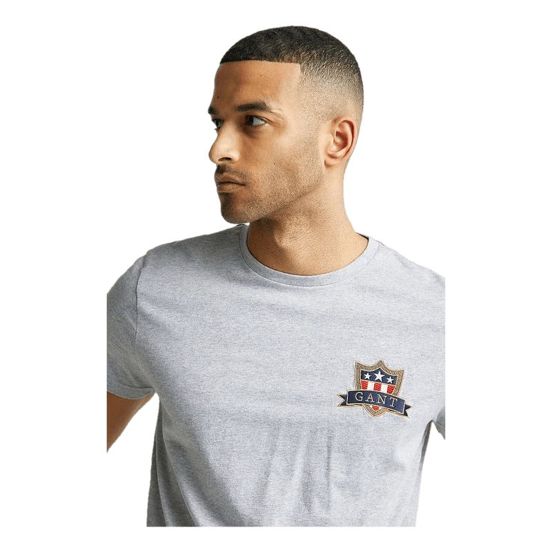 D1. Gant Banner Shield Ss T-sh