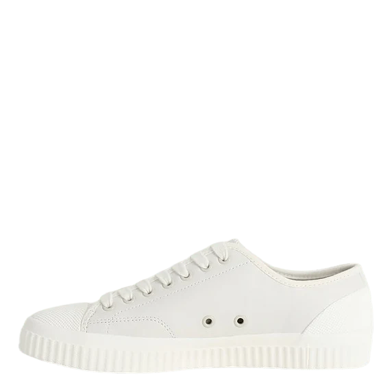 Fred Perry Hughes Low Leather 760