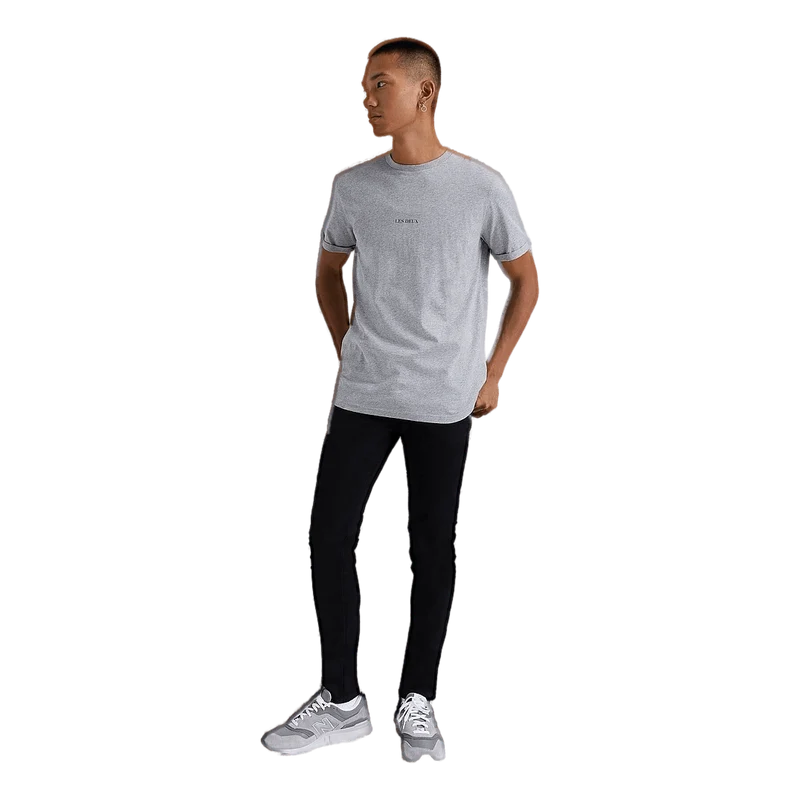 Max 001
