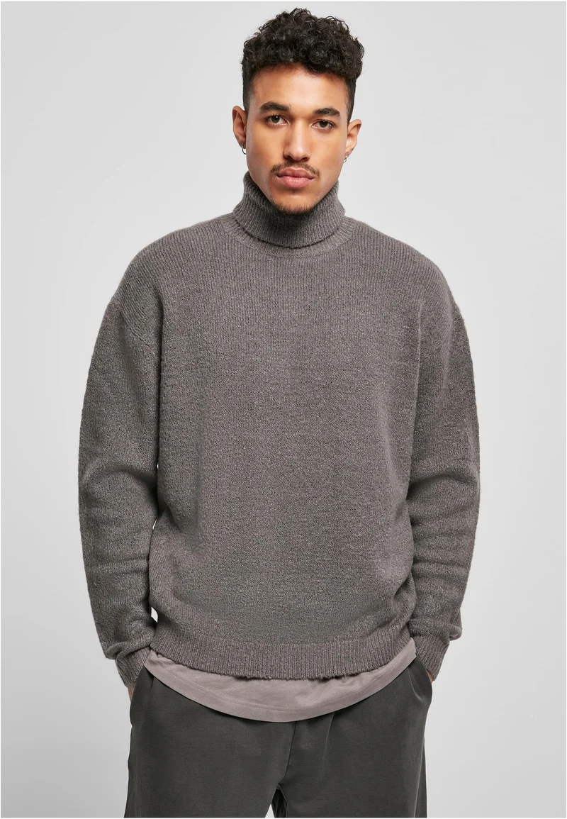 UC Oversized Roll Neck Sweater