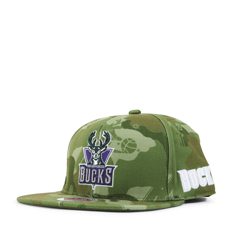 Bucks Tonal Camo Stretch Fitted HWC