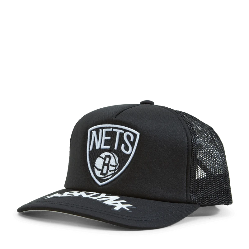 Nets Puff The Magic Trucker HWC