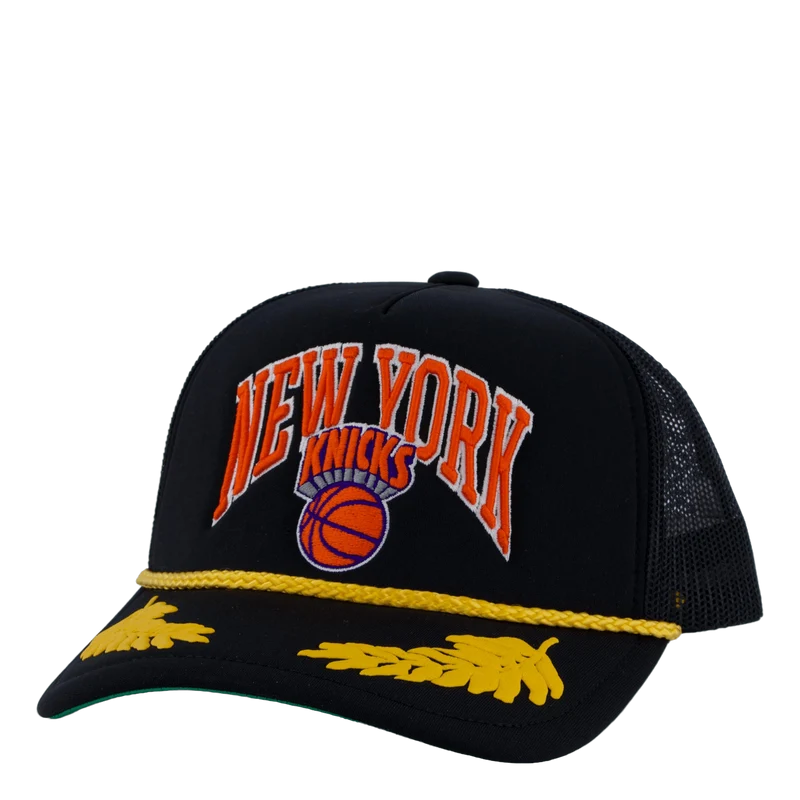 Knicks Gold Leaf Trucker HWC