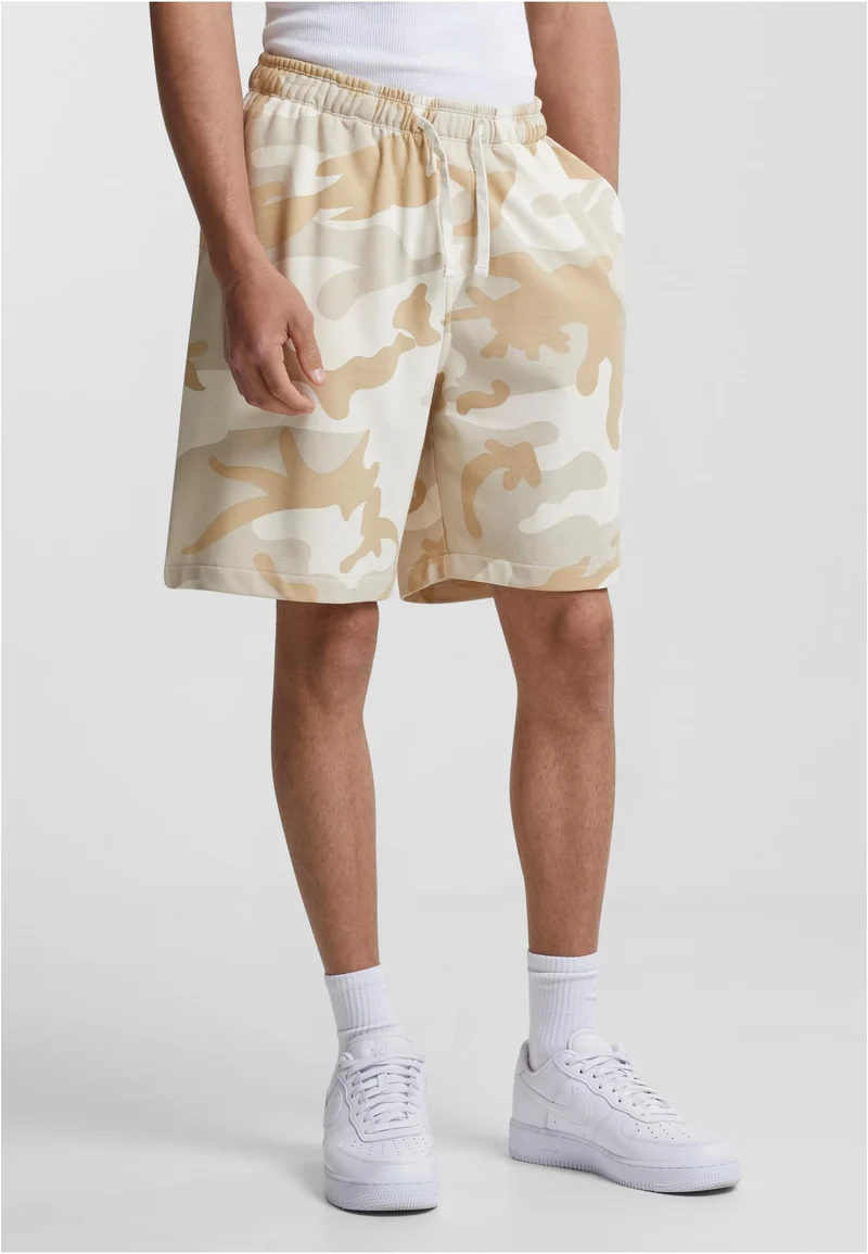 UC Easy Camo Shorts