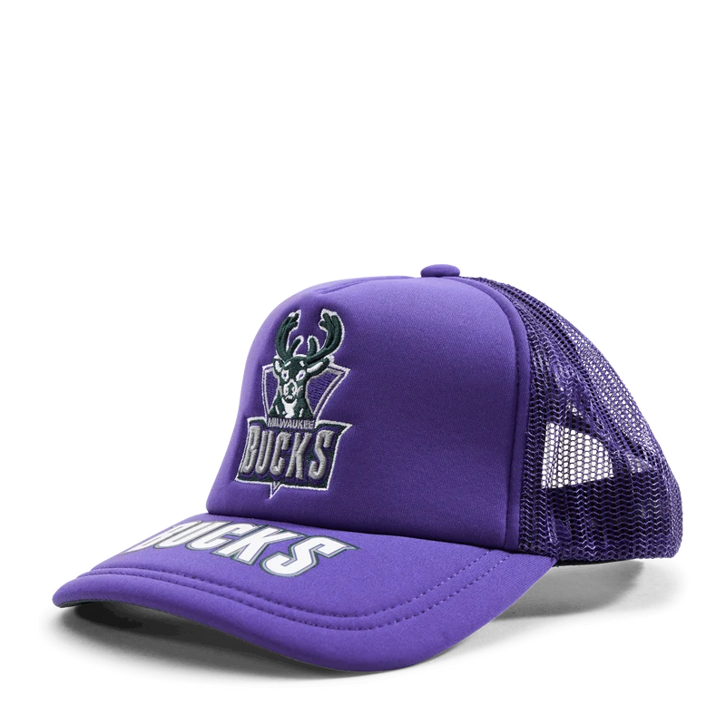 Bucks Team Origins Trucker HWC