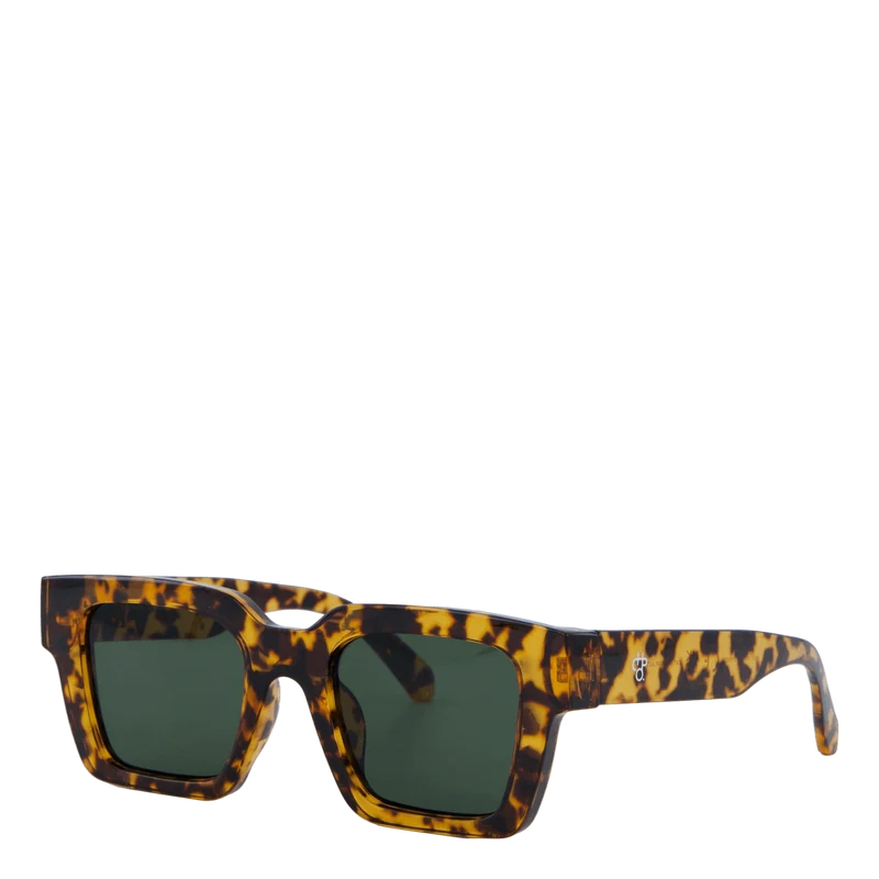 Max Leopard