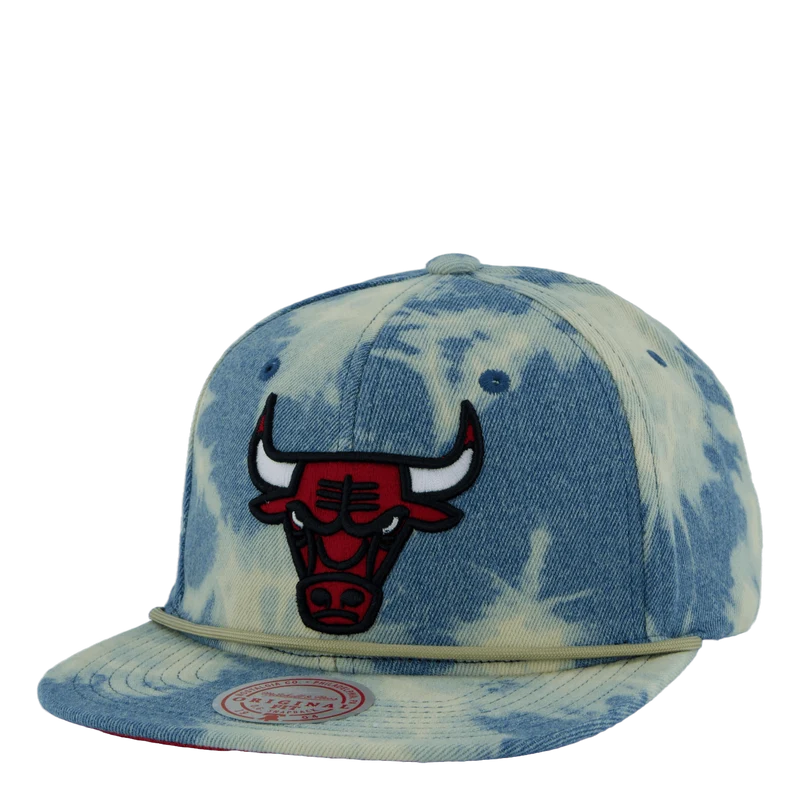 Bulls Acid Wash Snapback